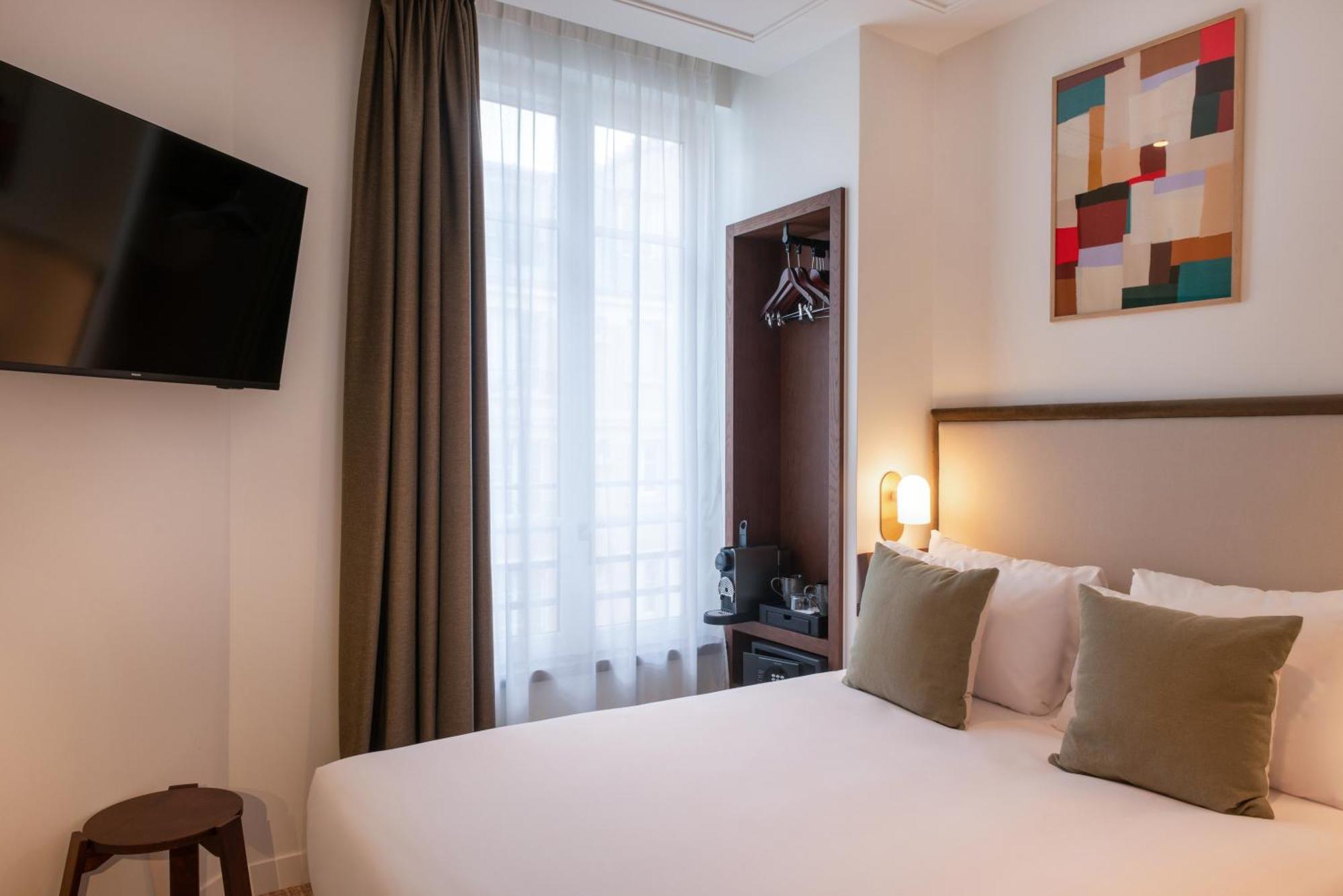 Le Lampika Hotel Parijs Kamer foto