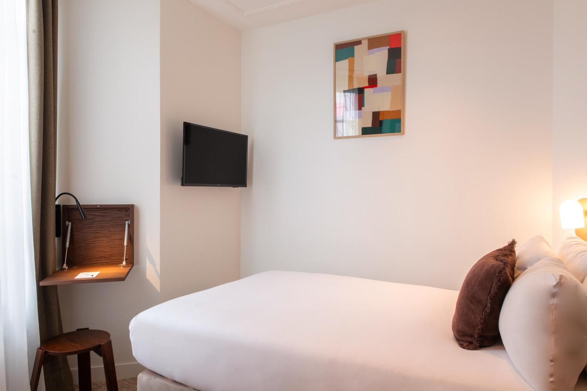 Le Lampika Hotel Parijs Kamer foto