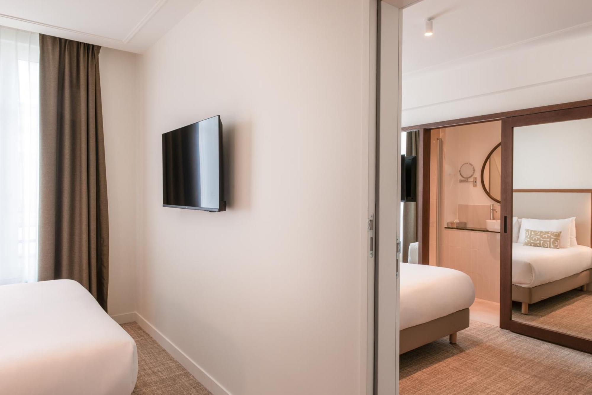 Le Lampika Hotel Parijs Kamer foto